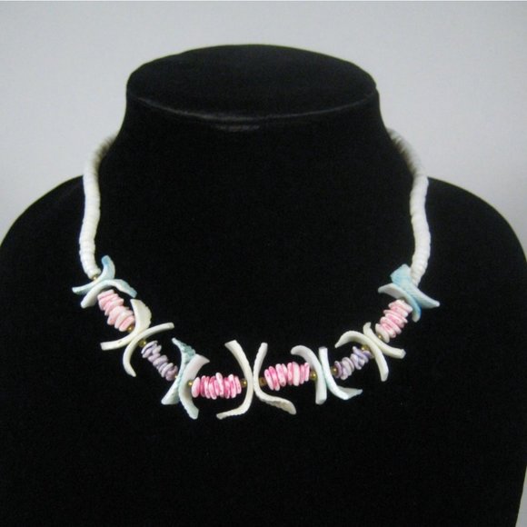 Dyed Shell Chip Beaded Necklace 17 inch Vintage 1970 1980 Strand Beach Ocean - Picture 5 of 8